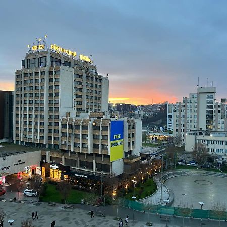 Super Central & Panoramic Nick'S Apartment Pristina Buitenkant foto